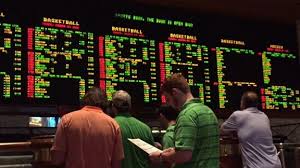 THE ADVANTAGES AND DISADVANTAGES OF LIVE SPORTS BETTING